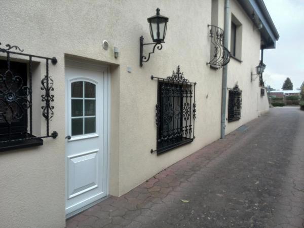 Uni - Luebeck Appartement Groß Grönau Dış mekan fotoğraf